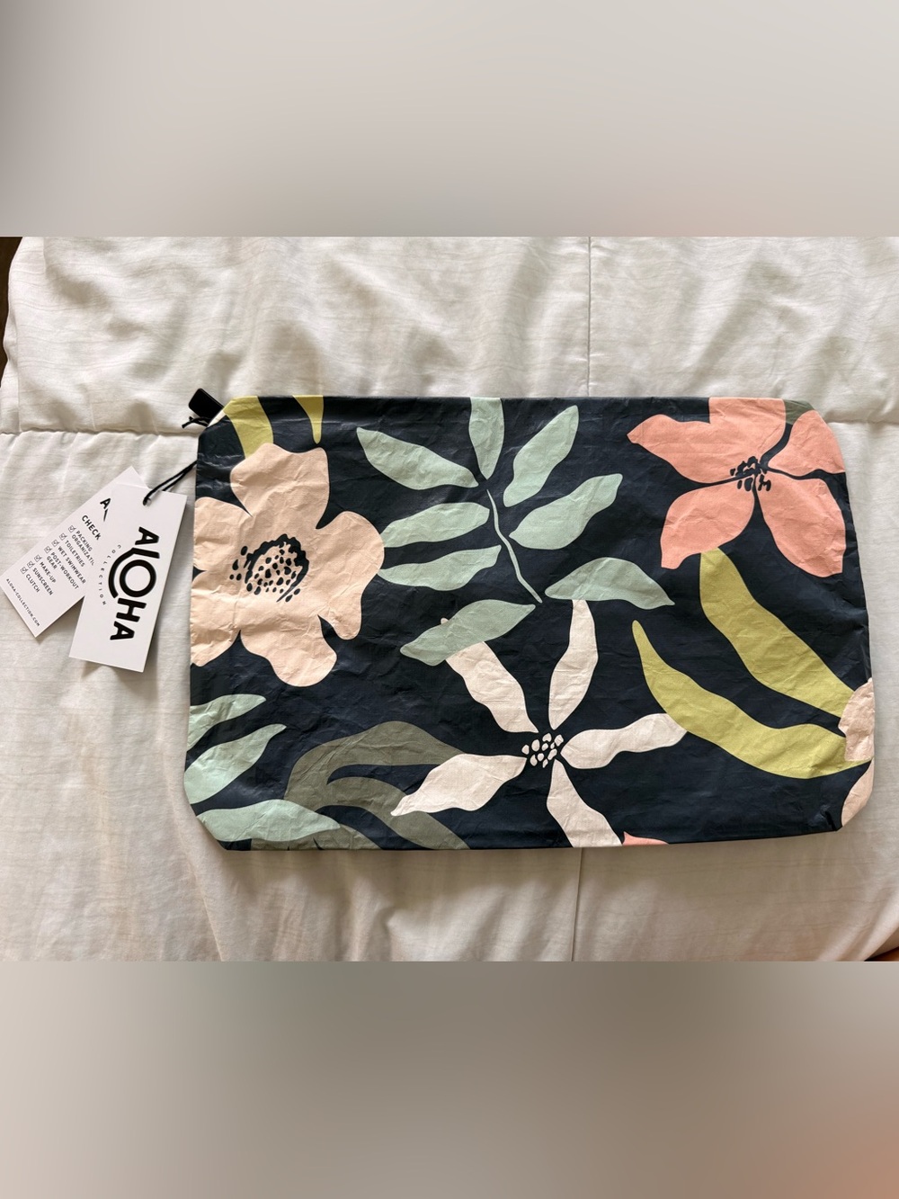 Aloha Collection Mid Pouch - Picture 2 of 2